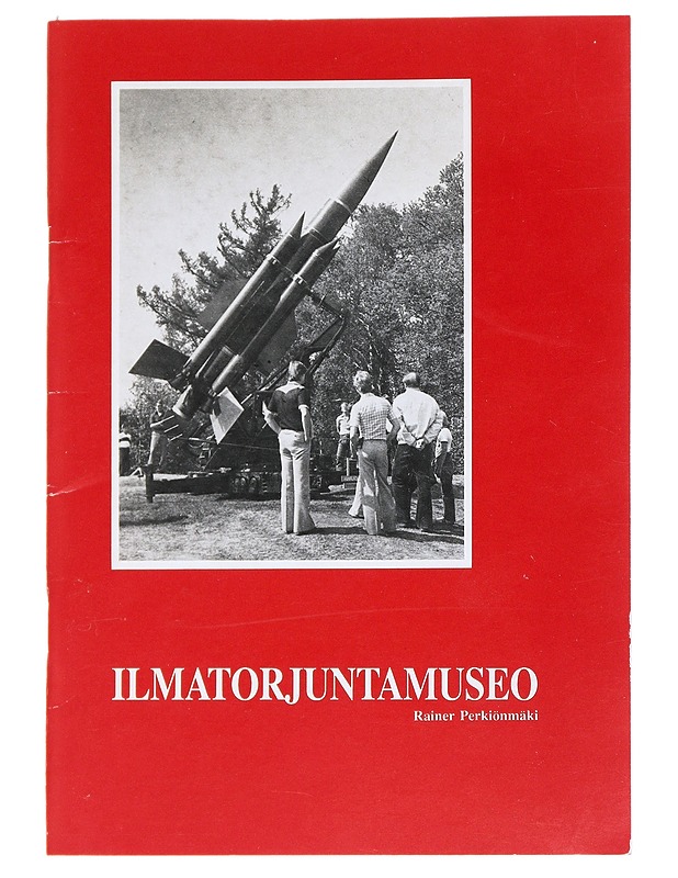 Ilmatorjuntamuseo -  Rainer Perkiömäki - Historiakirjat - 10105539549 - 0