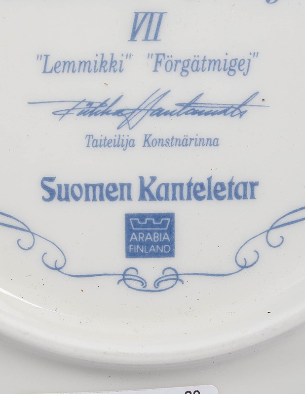 ARABIA Suomen Kanteletar Romanttinen Puutarha Lemmikki seinälautanen - Designsuosikit - 10105540416 - 2