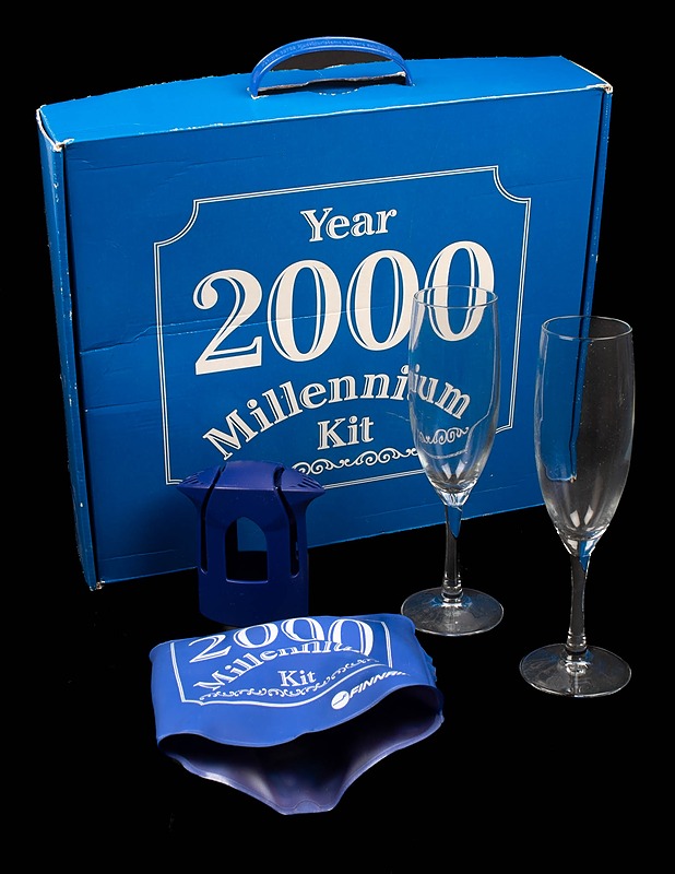 FINNAIR Millennium Kit samppanjalasit ja tarvikesetti - Lasit - 10105542203 - 0