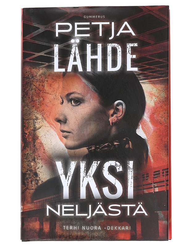 Terhi Nuora: Yksi neljästä - Petja Lähde - Romaanit ja novellit - 10105545758 - 0