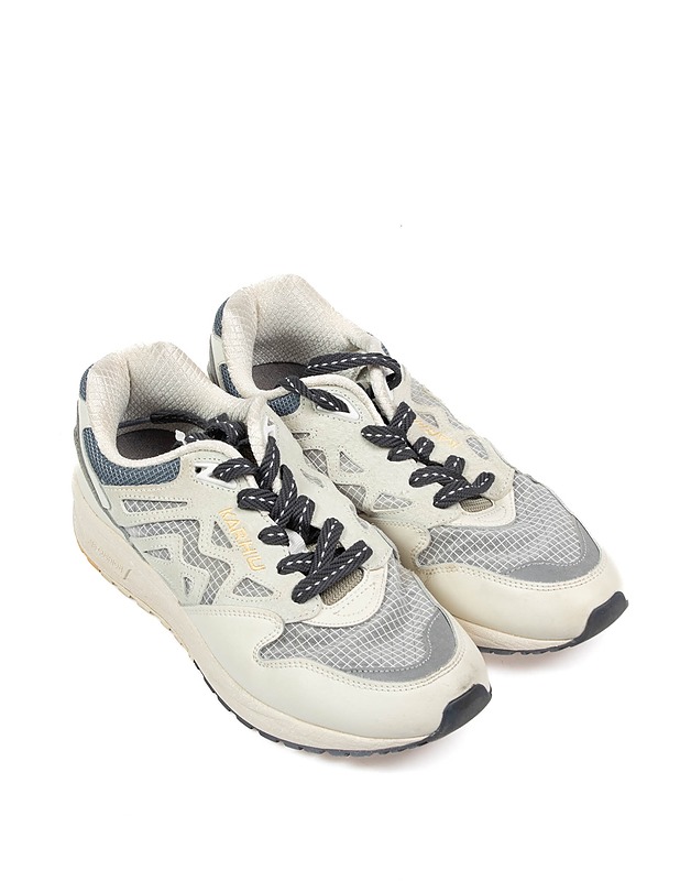 KARHU Legacy 96 tennarit, 41,5 - Miesten kävelykengät ja sandaalit - 10105547486 - 0