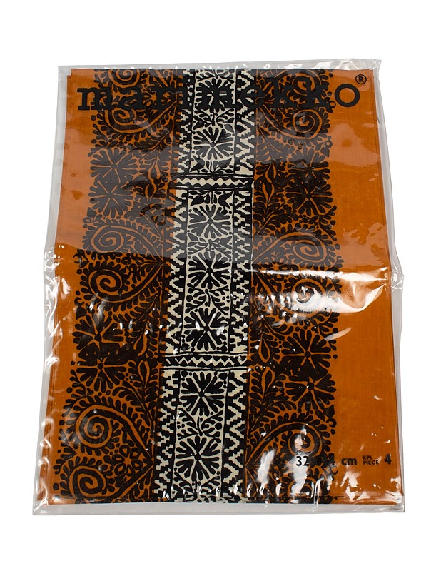 MARIMEKKO tabletit, 32x44 cm, 4 kpl, II-laatu - Designsuosikit - 10105547618 - 0