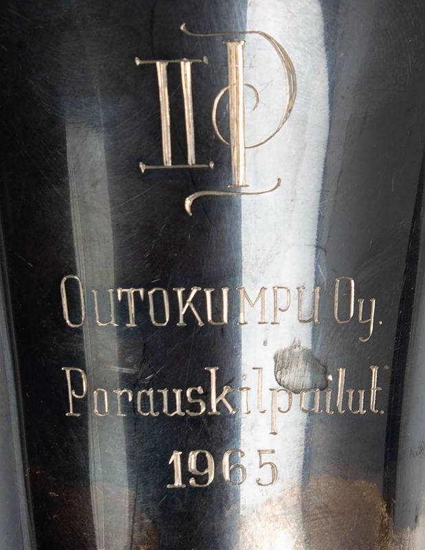 AURAN KULTASEPPÄ hopeinen pokaali - Koriste-esineet - 10105547681 - 2