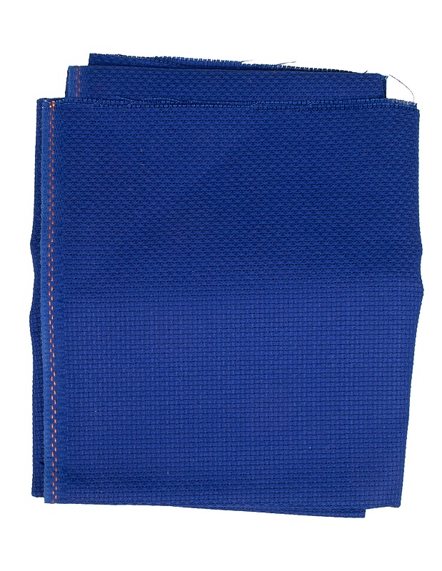 Kirjontakangas Sininen, 80x140 cm - 0.274kg - Käsityökirjat - 10105550593 - 0