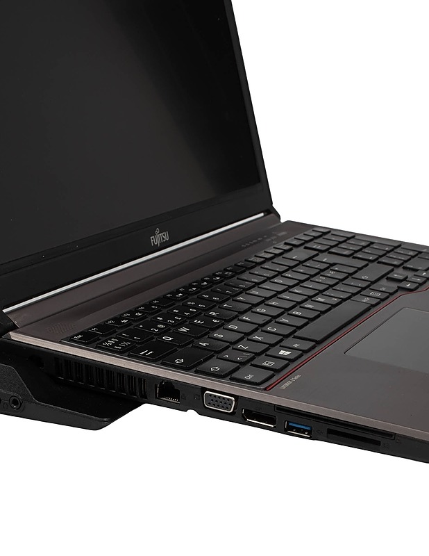 FUJITSU Lifebook E753 -kannettava tietokone   - Tietokoneet - 10105553879 - 1