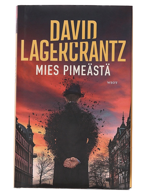 Mies pimeästä - Lagercrantz, David - Kaunokirjallisuus - 10105554662 - 0