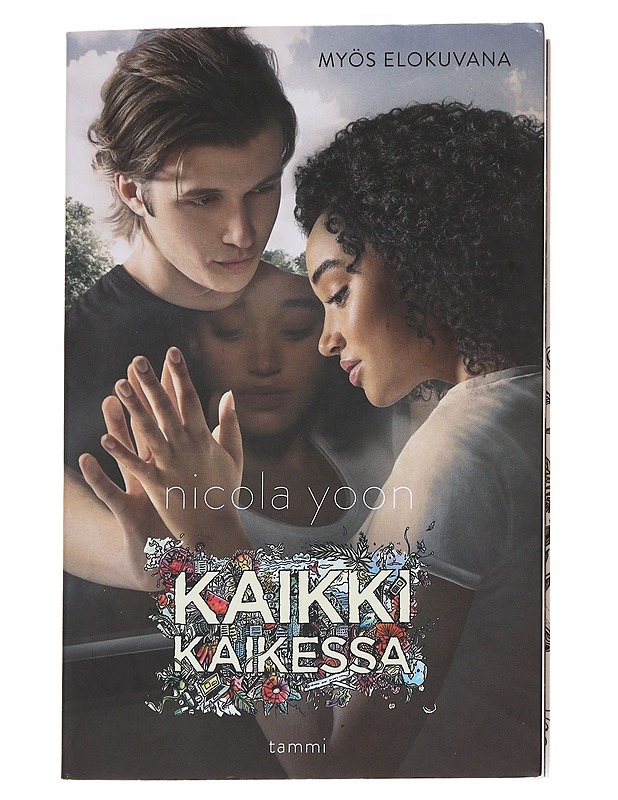 Kaikki kaikessa - Yoon, Nicola - Romaanit ja novellit - 10105554743 - 0