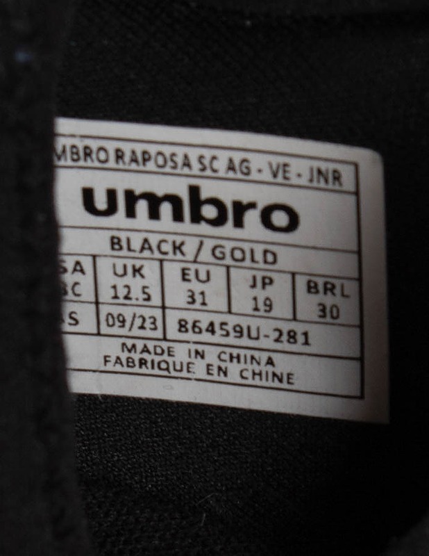 UMBRO Raposa -jalkapallokengät, koko 31 - Muut urheiluvälineet ja vapaa-aika - 10105555246 - 1