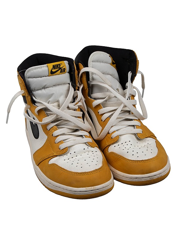 NIKE Air Jordan 1 Retro High lenkkarit, 44,5 - Miesten kävelykengät ja sandaalit - 10105555508 - 0