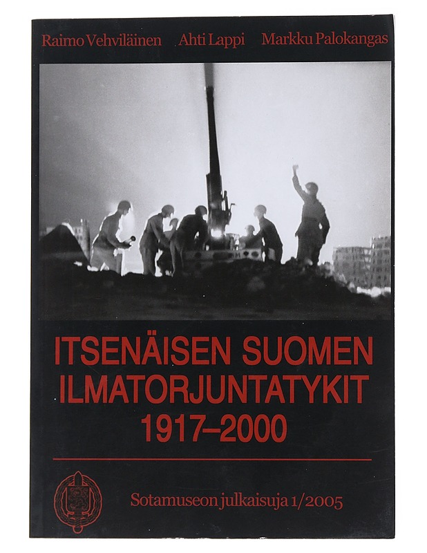 Maa ponteva Pohjolan äärillä on : Lapin suojeluskunta-, lotta- ja sotilaspiirit - Mikko Uola - Historiakirjat - 10105555681 - 0