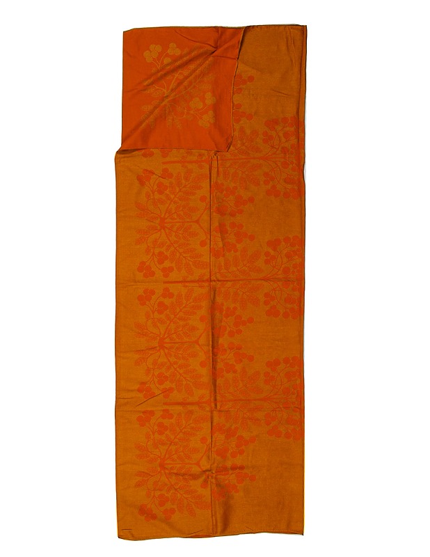 TAMPELLA Pihlajanmarja pöytäliina, 135 x 185 cm - Pöytäliinat - 10105555740 - 0