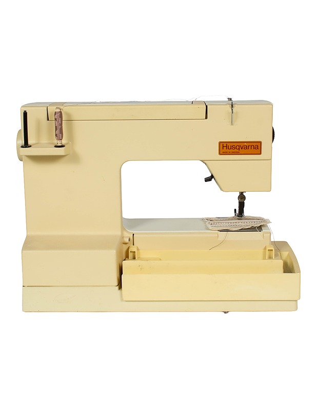 HUSQVARNA CLASSICA 100 -ompelukone - Kodinkoneet - 10105557063 - 2