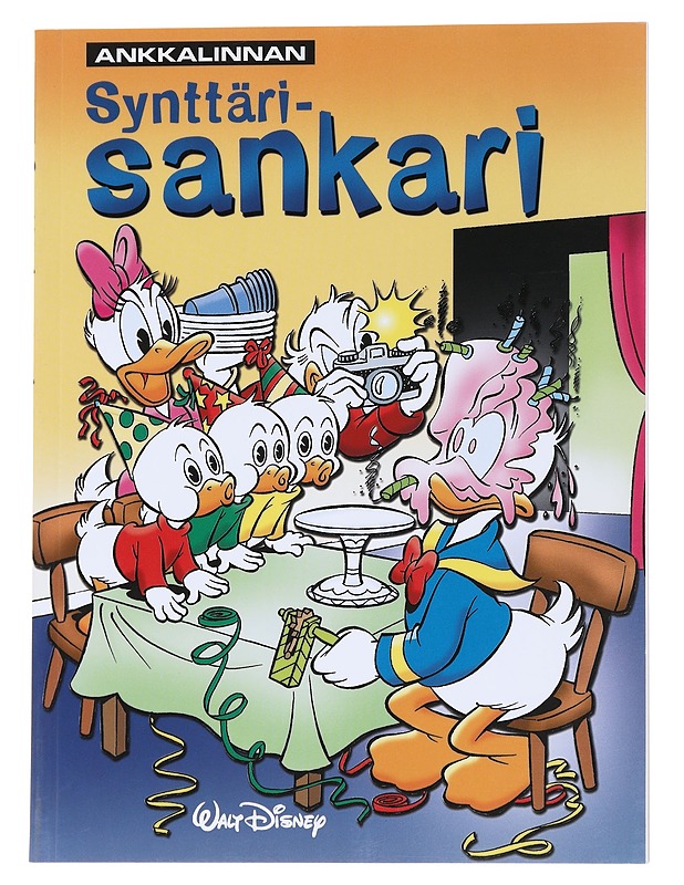 Ankkalinnan synttärisankari - Sarjakuvat - 10105558367 - 0