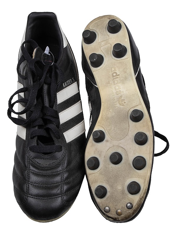 ADIDAS  - Miesten kengät - 10105558618 - 2