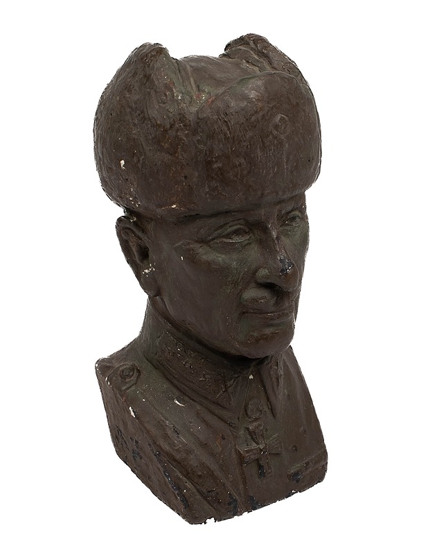 Mannerheim rintakuva - Koriste-esineet - 10105558945 - 1