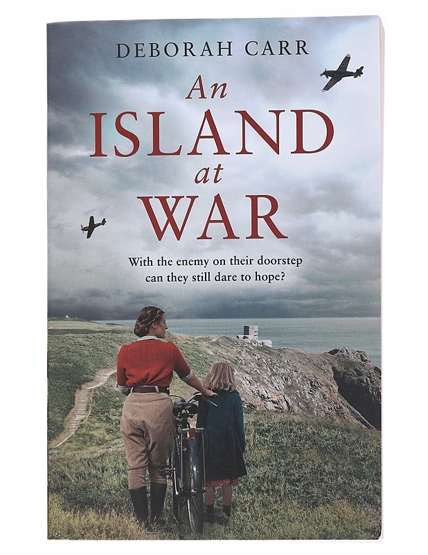 An island at war - Deborah Carr - Romaanit ja novellit - 10105559349 - 0