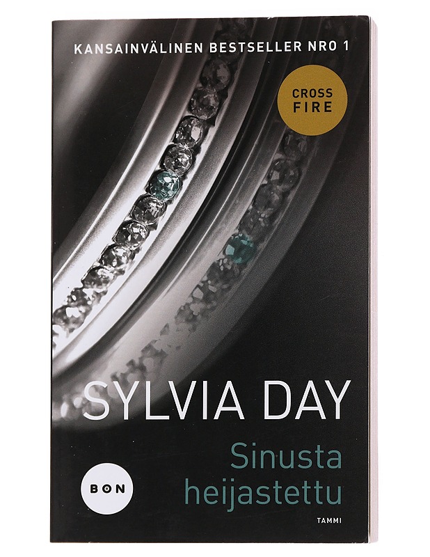 Sinusta heijastettu - Day, Sylvia - Romaanit ja novellit - 10105560509 - 0