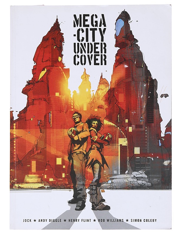 Mega City Under Cover - Diggle , Andy ; Williams , Rob - Sarjakuvat - 10105560747 - 0