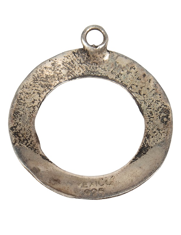 Hopeinen amuletti - Askartelu - 10105562826 - 1