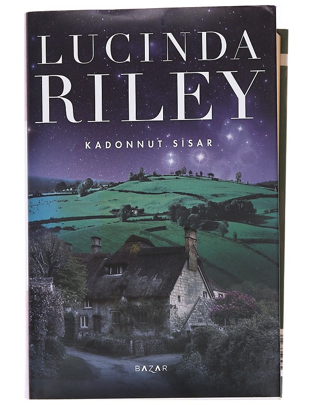 Kadonnut sisar - Riley, Lucinda - Romaanit ja novellit - 10105564003 - 0