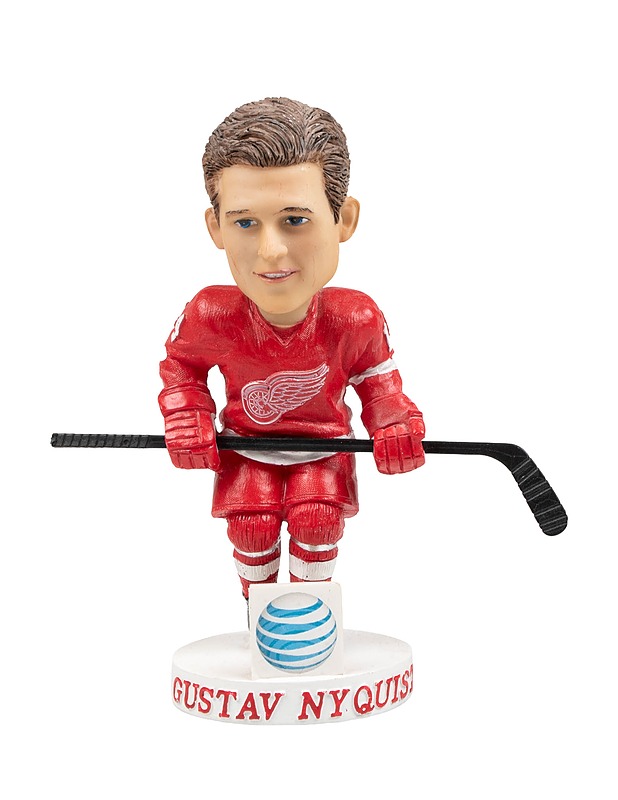 GUSTAV NYQUIST -keräilyhahmo  - Sisustus - 10105564146 - 1
