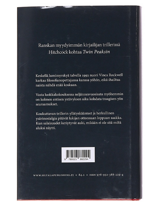 Tyttö ja yö - Musso, Guillaume - Jännitys ja dekkarit - 10105565377 - 1