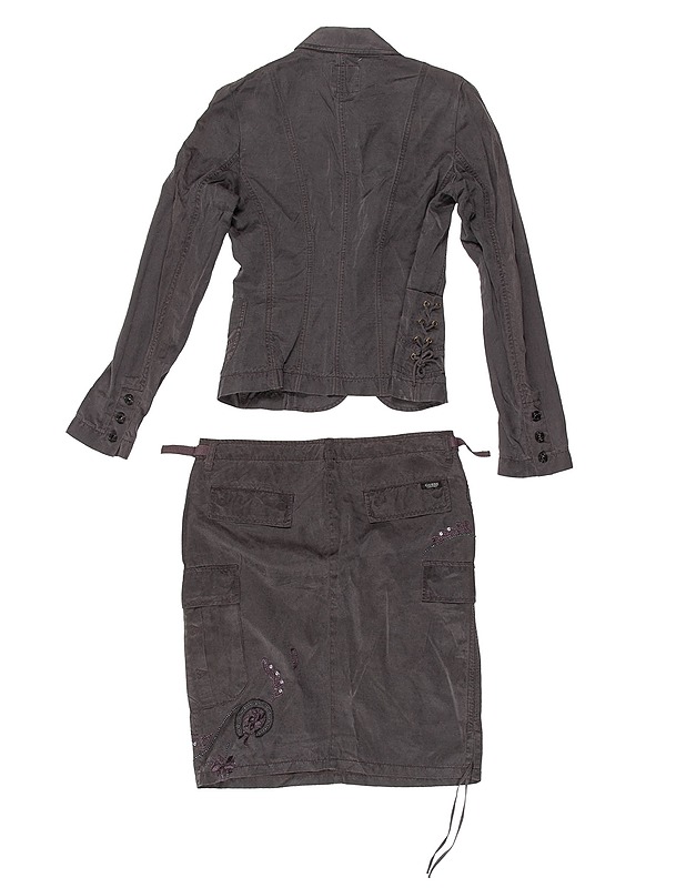 GUESS jakku ja hame, S/27 - Naisten takit ja jakut - 10105565712 - 1