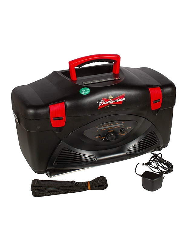 BUDWEISER Rock Cooler vintage AM/FM vastaanotin, stereokaiutin ja kylmälaukkujärjestelmä  - Pienkodinkoneet - 10105566765 - 0