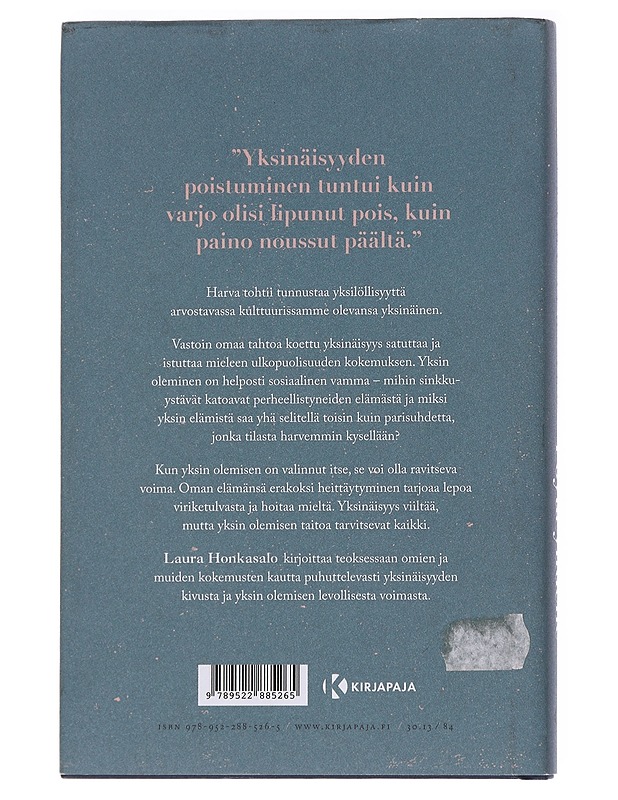 Pöytä yhdelle : yksinäisyydestä ja yksin olemisen taidosta - Laura Honkasalo - Hyvinvointikirjat - 10105566818 - 1