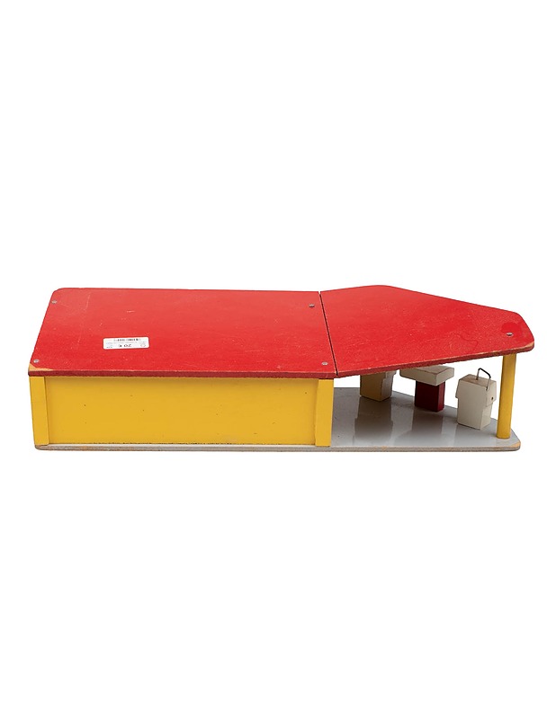 Brio : Puu-pienoismalli ; Bensa/Autopesula - Lasten lelut - 10105568133 - 1