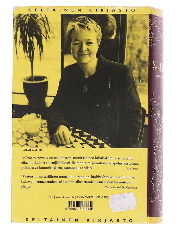 Vieras kartanossa - Sarah Waters - Romaanit ja novellit - 10105568338 - 1