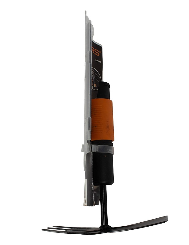 FISKARS QUIKFIT -kuokka  - Muut urheiluvälineet ja vapaa-aika - 10105568710 - 1
