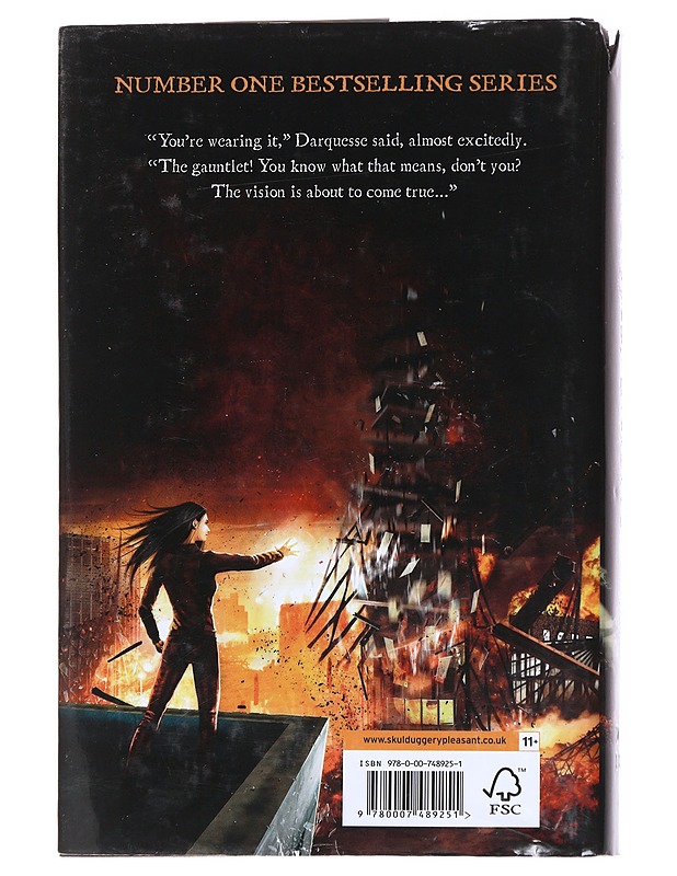 Skulduggery Pleasant / The dying of the light - Derek Landy - Fantasia- ja scifi - 10105569332 - 1