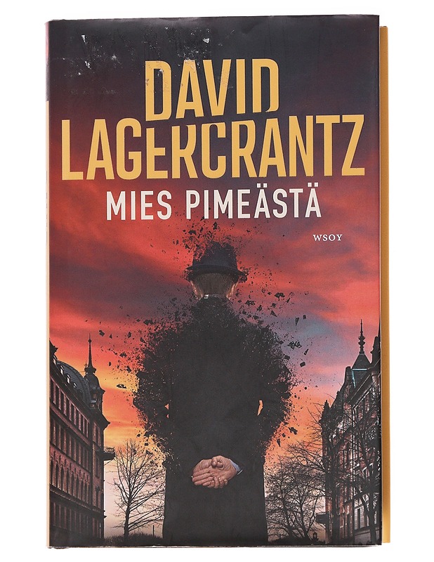 Mies pimeästä - Lagercrantz, David - Romaanit ja novellit - 10105569434 - 0