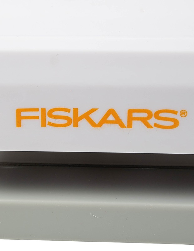 FISKARS kuvioleikkuri, love - Askartelu - 10105570104 - 1