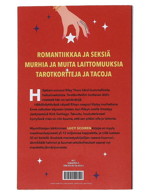 Riley Thorn ja murha naapurissa - Score, Lucy - Romaanit ja novellit - 10105570116 - 1