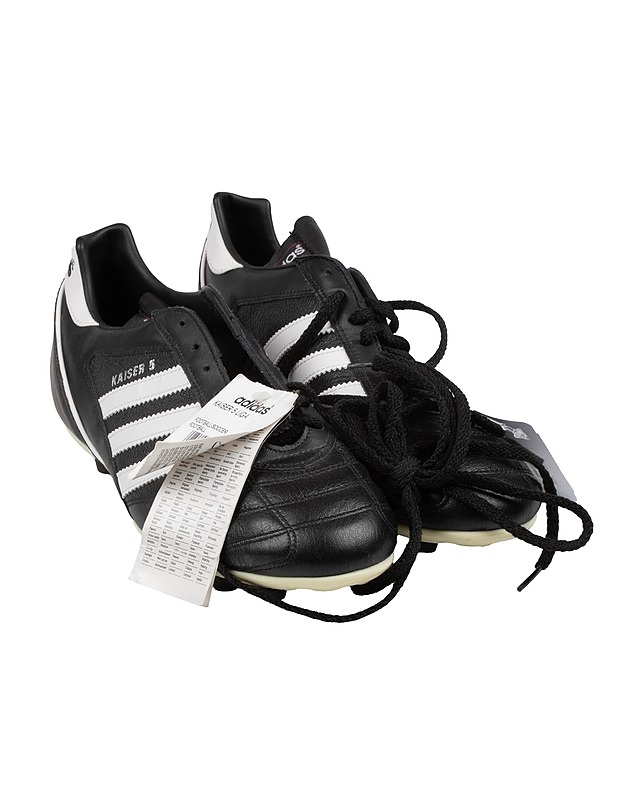 ADIDAS Kaiser 5 -jalkapallokengät, koko 43 1/3  - Muut urheiluvälineet ja vapaa-aika - 10105570460 - 0