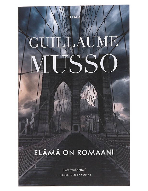 Elämä on romaani - Musso, Guillaume - Romaanit ja novellit - 10105570930 - 0