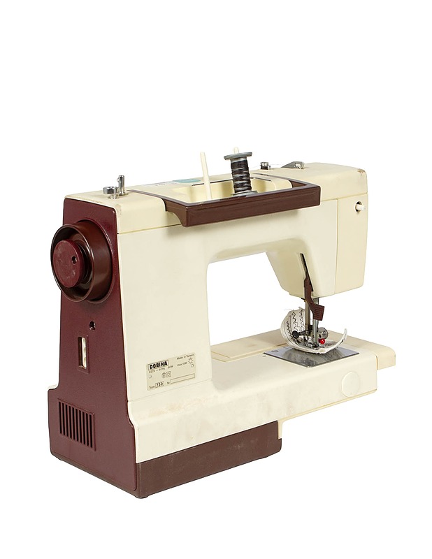 PFAFF ompelukone/saumuri - Pienkodinkoneet - 10105571233 - 1