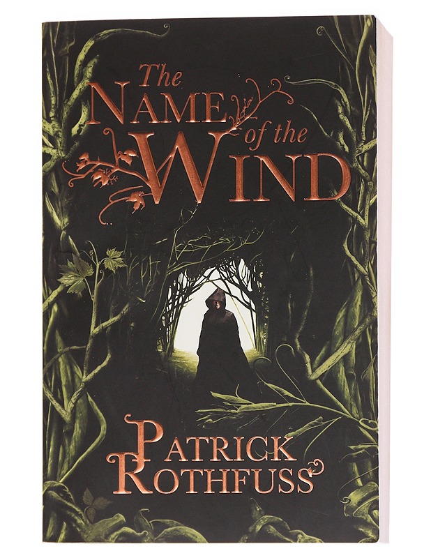The name of the wind - Patrick Rothfuss - Urheiluvaatteet ja fanivaatteet - 10105571712 - 0