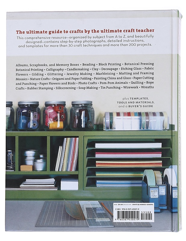 Encyclopedia of Crafts: An A-to-Z guide with detailed instructions and endless inspiration - Martha Stewart's - Tietokirjat ja oppaat - 10105571889 - 1
