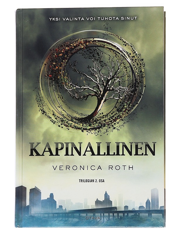 Kapinallinen - Roth, Veronica - Fantasia- ja scifi - 10105573049 - 0