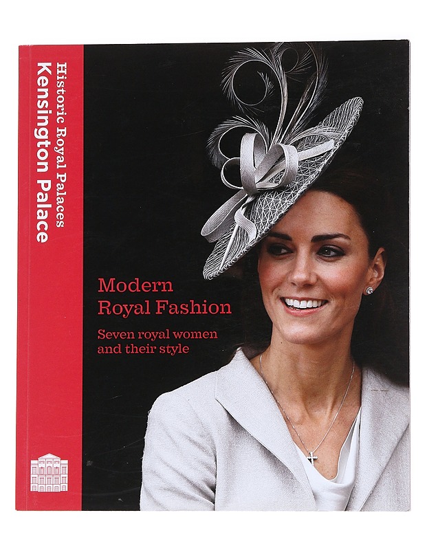 Modern Royal Fashion: Seven royal women and their style - Deirdre Murphy - Historiakirjat - 10105573732 - 0