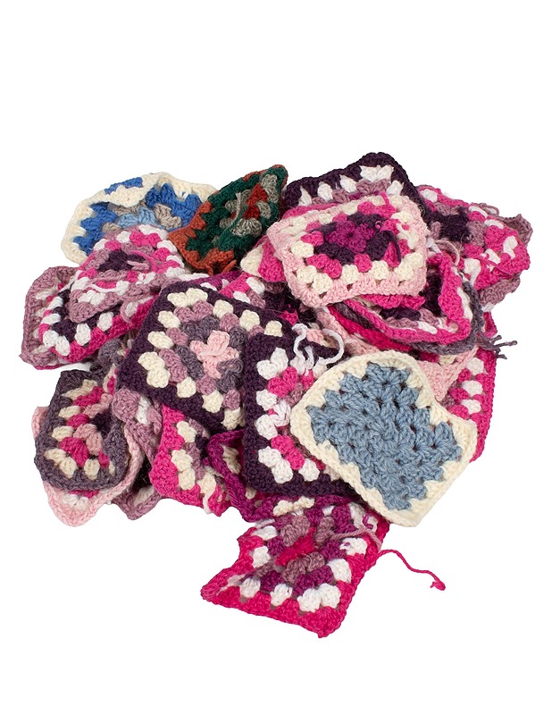 Isoäidin Neliö, 10x10 cm - 44kpl - Ompelu - 10105576603 - 0