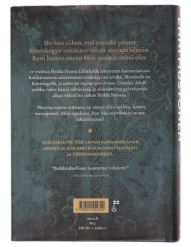 Kasvattitytär - Enni Mustonen - Romaanit ja novellit - 10105579831 - 1
