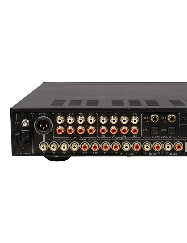 EMOTIVA UMC-200 -vahvistin - Audio - 10105582495 - 3