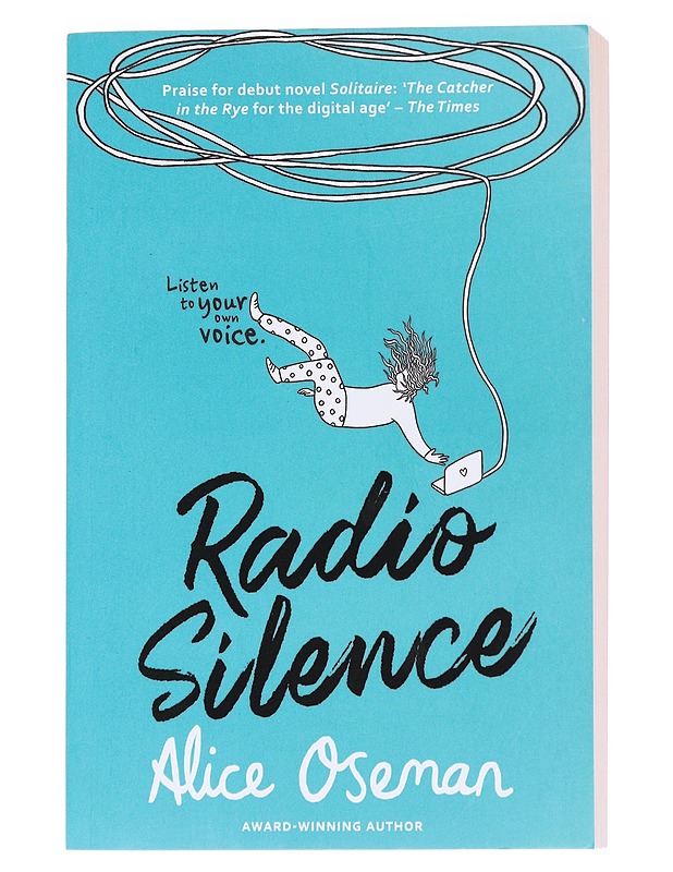 Radio silence - Alice Oseman - Nuorten kirjat - 10105583797 - 0