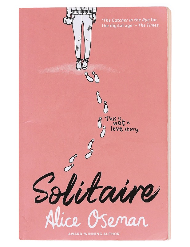 Solitaire - Alice Oseman - Nuorten kirjat - 10105583807 - 0