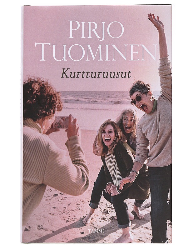 Kurtturuusut - Pirjo Tuominen - Kirja lahjaksi - 10105585169 - 0