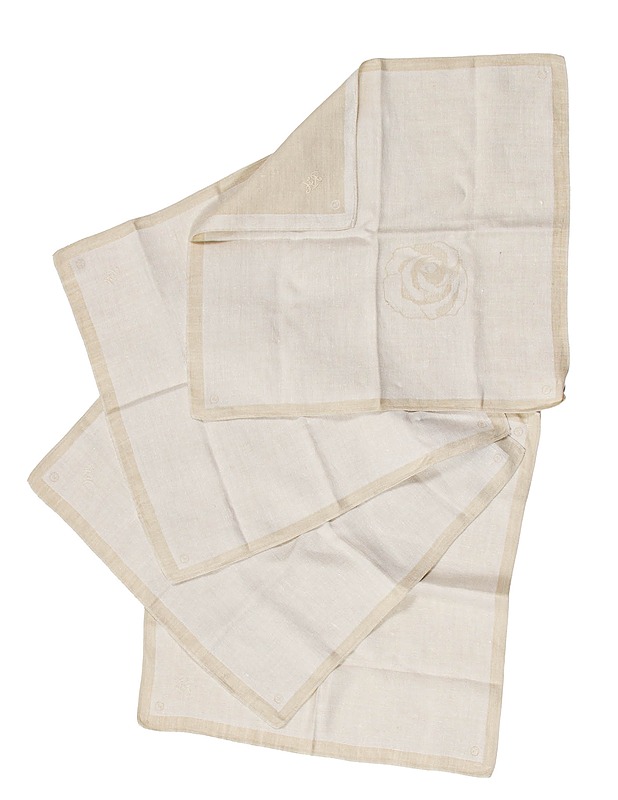 TAMPELLA 100-Ruusua servetit, 44x46 cm - 4kpl - Pöytäliinat - 10105590341 - 0